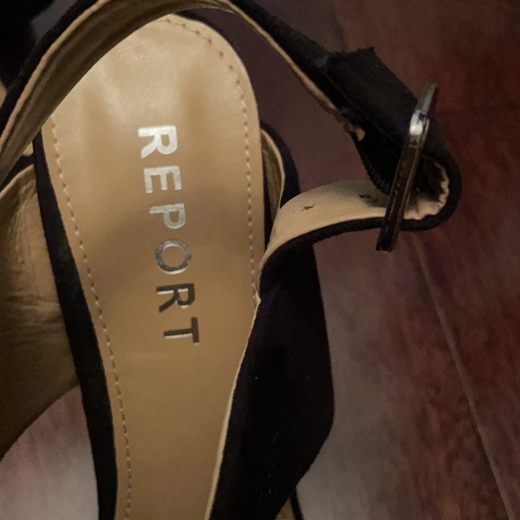 Faux suede sandals - Picture 3 of 5